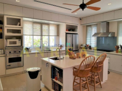 Biệt Thự 300m2 Thảo Điền - Phong Cách Châu Âu, Hiện Đại