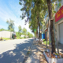 Nhà 3 Lầu Nguyên Căn Mới Đường NK13,Đầy Đủ Các Phòng Sát QL13