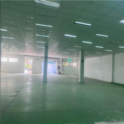 Nhà xưởng phù hợp sản xuất nền epoxy tại Nơ Trang Long, Q. Bình Thạnh
