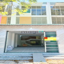 Nhà 3 Lầu Nguyên Căn Mới Đường NK13,Đầy Đủ Các Phòng Sát QL13