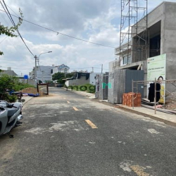 Nhà 4 Tầng, 82M2 (4.5 X 19 ), ÔTÔ Ngủ Nhà, Gần NGUYỄN DUY TRINH,5PN