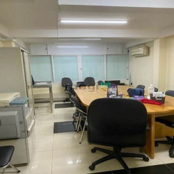 ĐẦU TƯ MẶT TIỀN QUẬN 1 - DT: 4x20. 6 tầng thang máy. Chốt bán: 30 tỷ