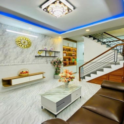 Bán Nhà Hẻm Xe Hơi Đường Quang Trung Quận Gò Vấp.