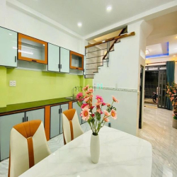 Bán Nhà Hẻm Xe Hơi Đường Quang Trung Quận Gò Vấp.