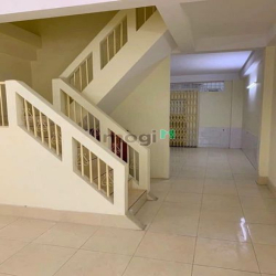 Nhà trệt lầu vị trí đẹp mặt tiền Trần Hoàng Na đoạn KDC 91B, Cần Thơ