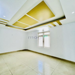 Bán nhà HXH thông, 80m2 x 3T, ngang 5m, Trần Thị Năm ( TCH 10 ), Q12