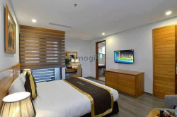 Bán Tòa Nhà Khách Sạn Mỹ Đình. 300m x 15 tầng. 90P. Doanh thu 30 tỷ/ n