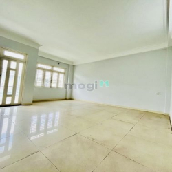 Bán nhà HXH thông, 80m2 x 3T, ngang 5m, Trần Thị Năm ( TCH 10 ), Q12