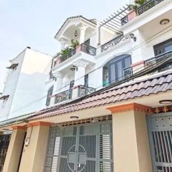 HOT ! Nhà 2 Lầu  6.2X11M Hẻm Xe Hơi Phạm Hữu Lầu. PHÚ MỸ Q7.