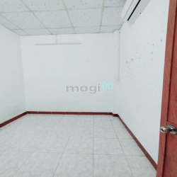 Cho Thuê Phòng và KTX Quận 10 Cách Huflit 20m đi bộ Ngay Sư Vạn Hạnh