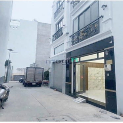 50M2 (4.5 x 13), 5 Tầng, Hẻm xe tải, Lê Quang Định Bình Thạnh, 8.x tỷ