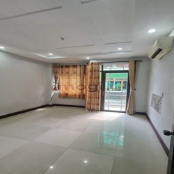 Chị Hoa Định cư bán nhà 1t1l Vườn Chuối 54M2 giá 1tỷ080tr thương lương