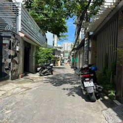 Sát Mặt tiền, hẻm 221 Lý Thường Kiệt, Hẻm thông, 68 M2 x 2 Tầng.13 tỷ