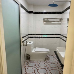 Bán nhà 2 lầu gần chợ Long Trường, Đường trường Lưu, Q9