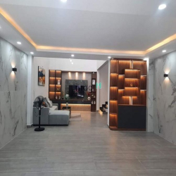 Bán Nhà Đẹp 5 Tầng- XH ngủ trong nhà - 68m2- Phan Huy ích GV- 7 Tỷ Hơn