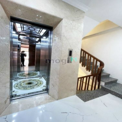 Cần bán toà nhà mới, phân lô mặt ngõ phố Thái Hà. 66m2. 7 t thang máy