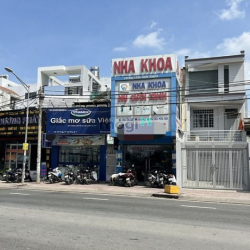 Bán gấp nhà mặt tiền, Nguyễn Thị Thập, Q7, 4.06x30, nở hậu 5.2, 25.5ty