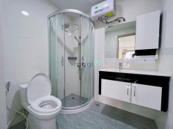 Trống 1 phòng cực phẩm bancol Tân Bình