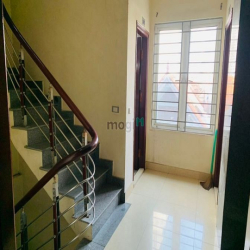 Cho thuê nhà Lê Đức Thọ, Dt 115m, 8 tầng, mt 7m, giá chỉ 100 tr