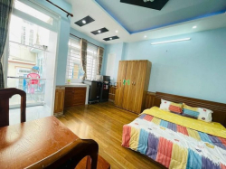 Trống 1 phòng cực phẩm bancol Tân Bình