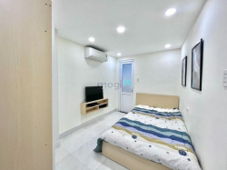Phòng có ban công tách bếp cực HOT tại CMT8 Tân Bình