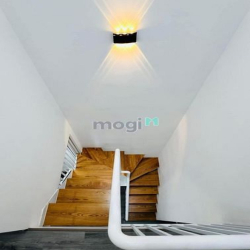 Chỉ 3 tỷ99 ,30M2 ,3PN, Hẻm Ba Gác sát HXH ,Bạch Đằng P.24 Bình Thạnh