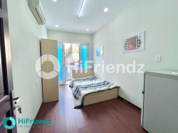 Phòng có ban công tách bếp cực HOT tại CMT8 Tân Bình