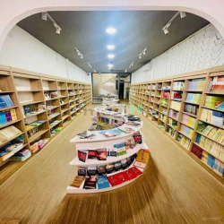 Cho thuê Mặt Tiền 4m x25m, 3 Lầu Lê Văn Sỹ, Q3