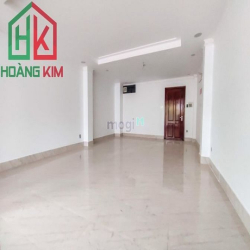 Cho thuê nhà nguyên căn 3 lầu hầm, 5x20m đường Đồng Đen P14 Tân Bình