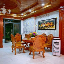 Nhiều gỗ quý ôtô ngủ nhà 5x19m đường 8m tặng nội thất tiền tỷ, 14tỷ TL