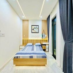 CẦN BÁN GẤP NHÀ ở Phạm Văn Hai,P5,Tân Bình.DT 55m2/2tỷ480, có sổ riêng