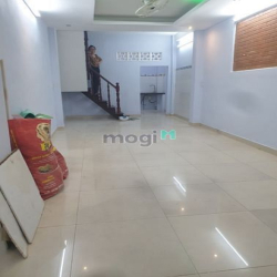 Nhà mới đẹp, hướng ĐN, (3.2x12m), HXH 190/6A Nguyễn Tiểu La p8 q10