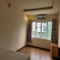 Cho thuê nhà 140m2 full nội thất tại P. Bình Khánh, quận 2