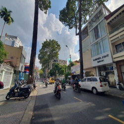 84m2 Mặt Tiền Hiếm Nguyễn Chí Thanh Q5 Đt 4,2 x 21m 3 Tầng Chỉ 26 tỷ .