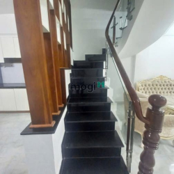 Cần Bán Gấp, nhà Đào Tông Nguyên, Nhà Bè, TP. HCM, 4m x 16m giá 6,8 tỷ