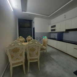 Cần Bán Gấp, nhà Đào Tông Nguyên, Nhà Bè, TP. HCM, 4m x 16m giá 6,8 tỷ