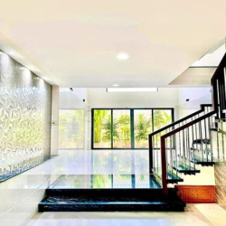 Bán nhà Hẻm 7m Lê Đức Thọ, P15, GV, 4x19m, 5 tầng, Giá: 7.95 tỷ TL