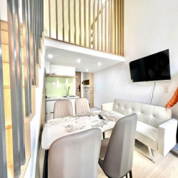 Duplex Luxury Bancol Ngay Đại Học Hutech