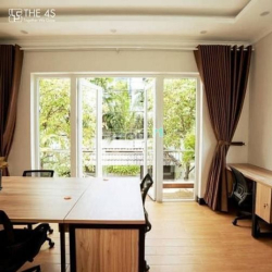 Cho thuê biệt thự 1000m2 sân vườn, hồ bơi cao cấp tại Quận 2