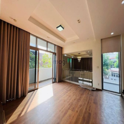 Bán Biệt Thự đẹp Riviera Cove 501m2 giá 52 tỷ SHR alo em Nhi ạ