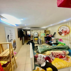 Bán Gấp! Nhà tập thể Kinh Doanh - phố Tân Mai - 60m2 - Giá cực tốt!
