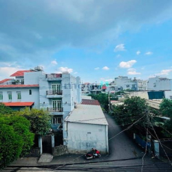 Bán nhà phố 4 tầng Hẻm Xe Tải Đường Tây Hoà PLA 80m2 Giá 9 Tỷ 200