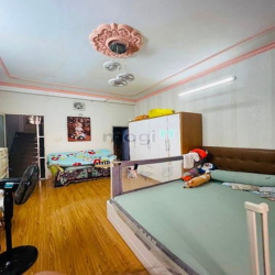 Bán nhà phố 4 tầng Hẻm Xe Tải Đường Tây Hoà PLA 80m2 Giá 9 Tỷ 200