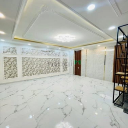 Nhà mặt tiền đối diện Vạn Phúc, ngay khu Hồng Long,5x17m, hơn 8 tỷ