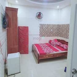 CHDV 08 Phòng, 5 Tầng, 40M2, HXH Nguyễn Văn Trỗi, Phú Nhuận, 7.x tỷ
