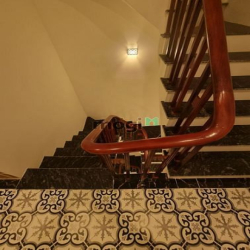 Nhà mới tân cổ điển - ô tô - ngõ 20 Đàm Quang Trung - 50m2 x 6 tầng