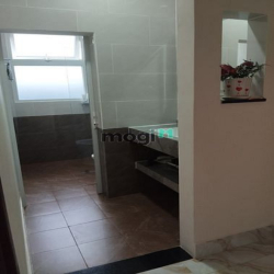 Cho thuê nhà nguyên căn KDC Bách Khoa cách Đỗ Xuân Hợp tầm 200m