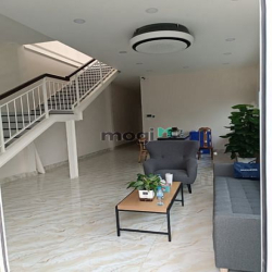 Cho thuê nhà nguyên căn KDC Bách Khoa cách Đỗ Xuân Hợp tầm 200m