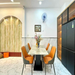 bán nhà hẻm xe hơi 1 sẹc MT đường số 1, P.11, 4,6 x 13, giá 6.45 tỷ tl