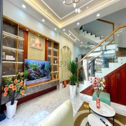 bán nhà hẻm xe hơi 1 sẹc MT đường số 1, P.11, 4,6 x 13, giá 6.45 tỷ tl